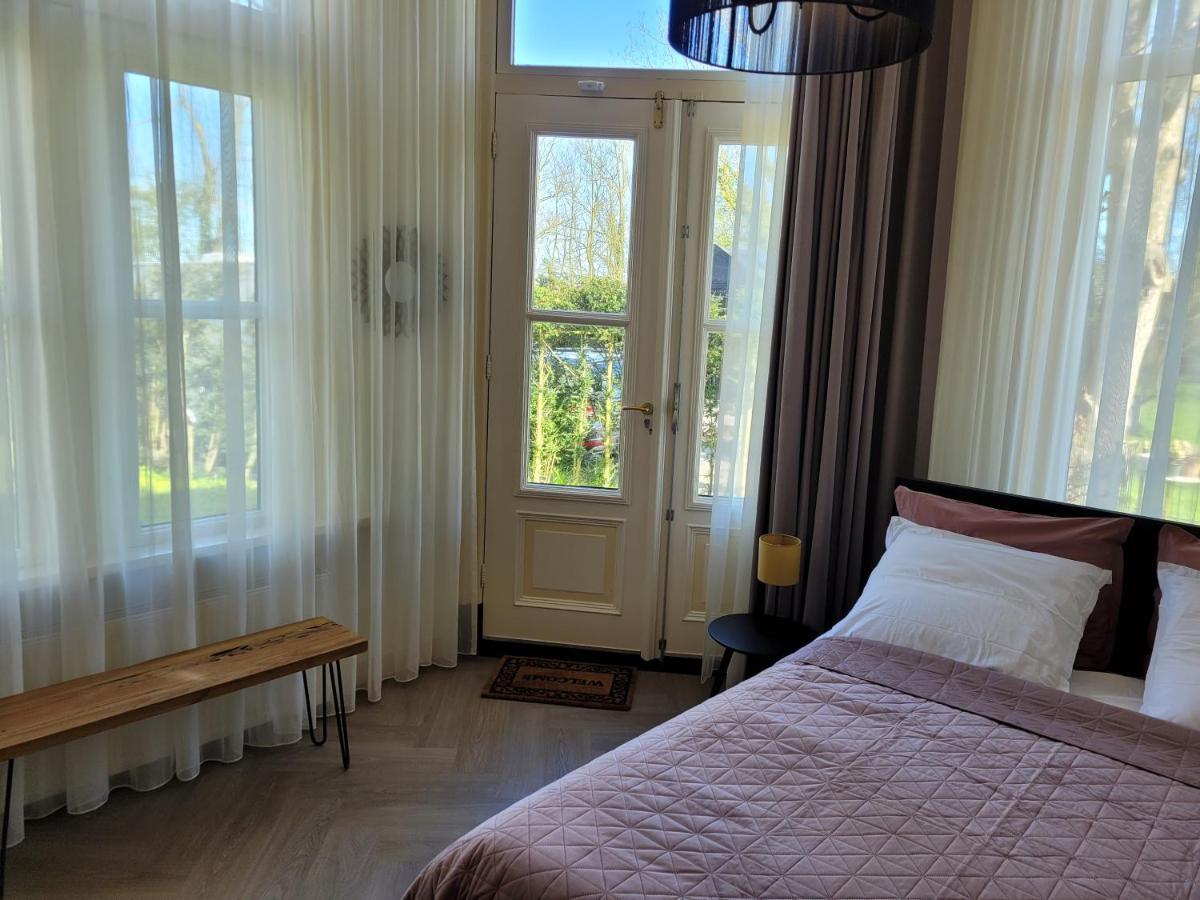 Pastorie Waaxens Bed & Breakfast Bagian luar foto