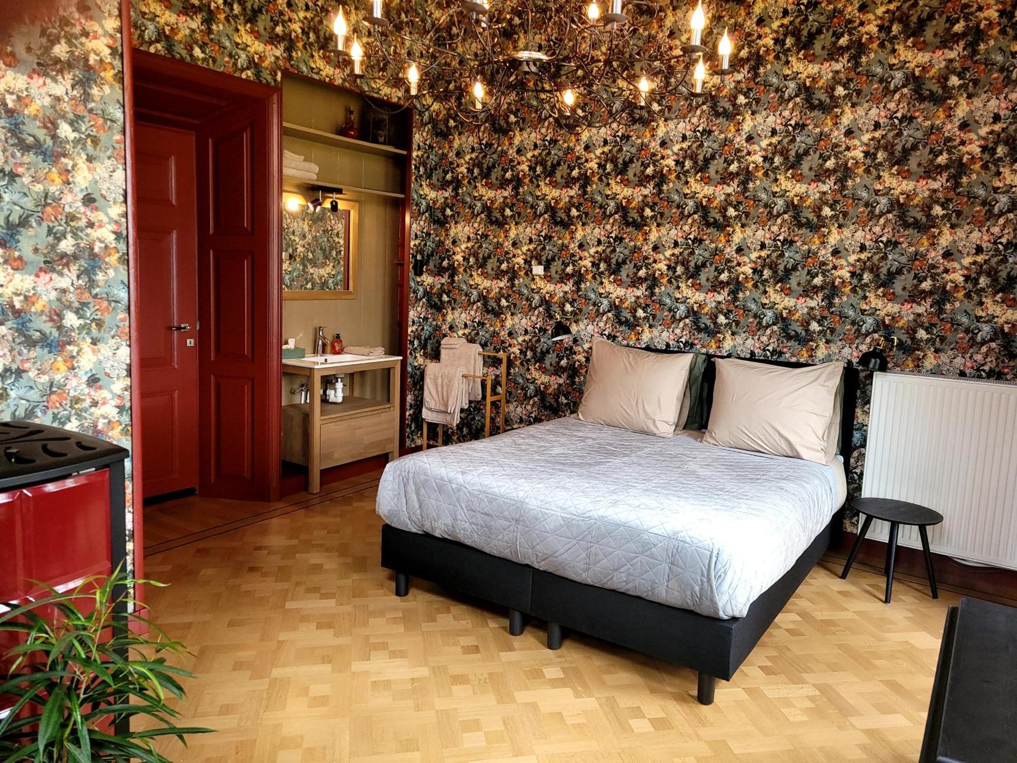 Pastorie Waaxens Bed & Breakfast Bagian luar foto